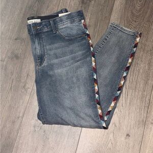 Knox Rose Blue Jeans with Multicolor Trim